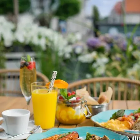 Imperial - Marina * Σόποτ