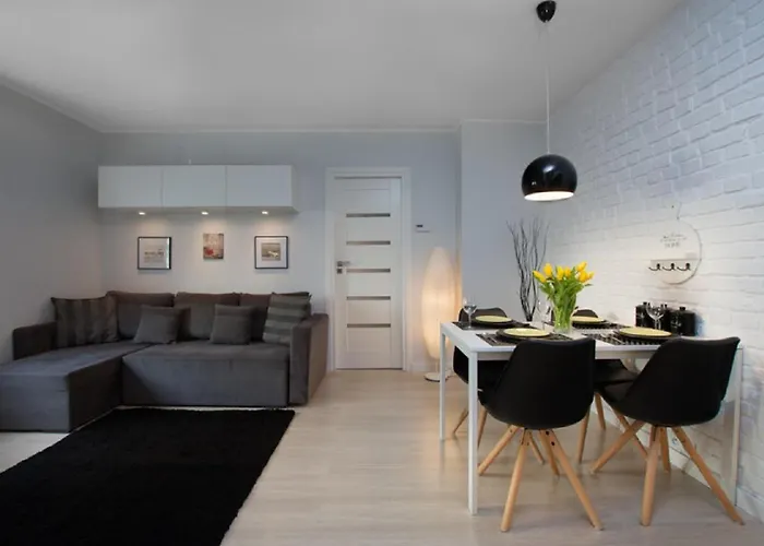 Imperial - Marina Apartment